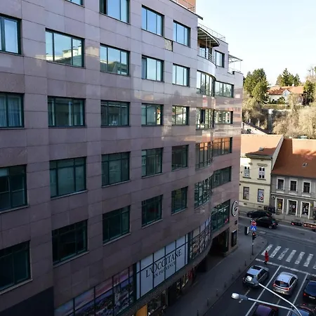 Apartment Larissa Zagreb Exterior photo